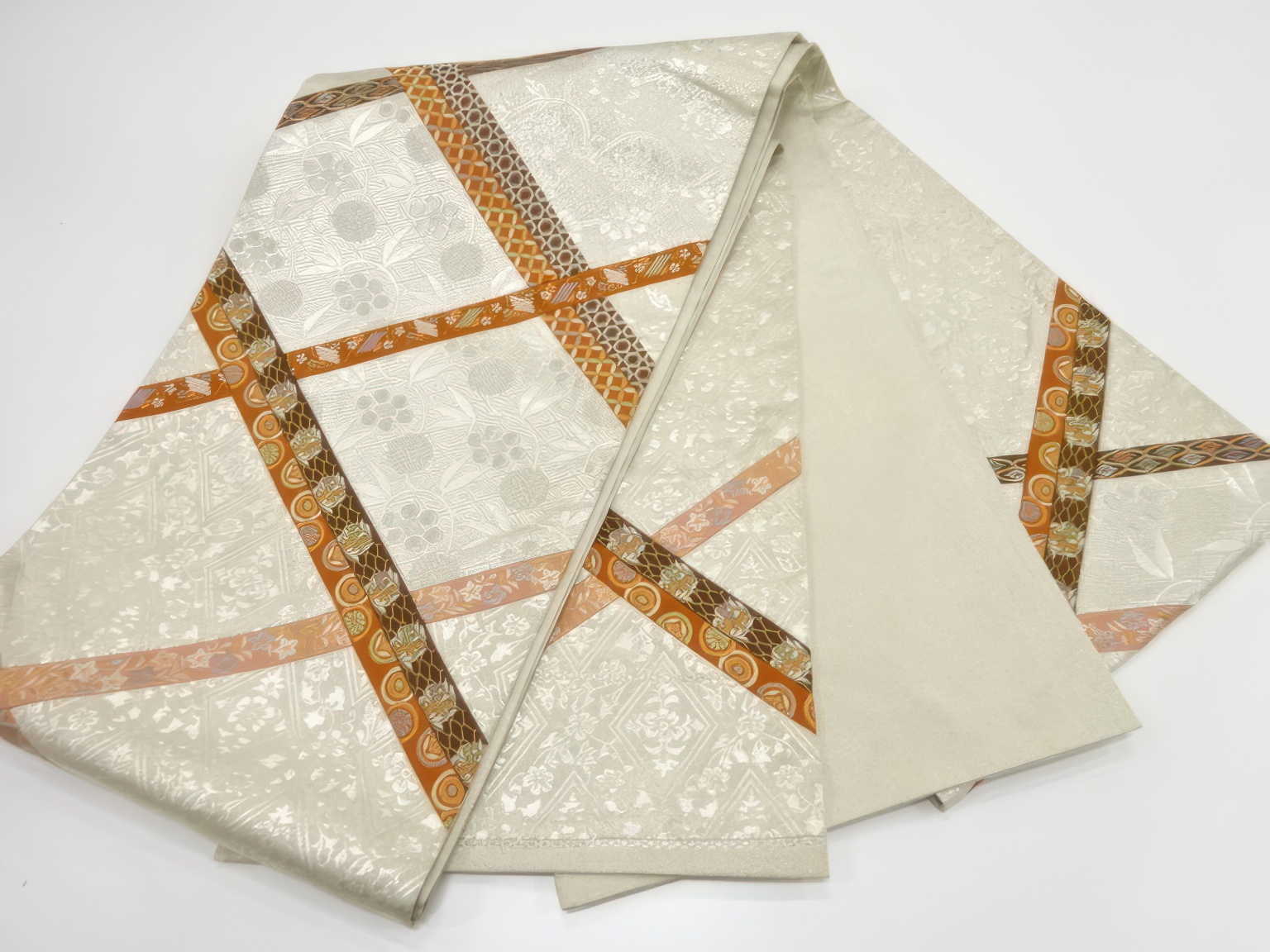 Antique cut grass and flowers woven with classic pattern (material)